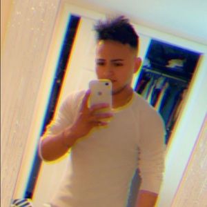 Meet your Posher, Adan